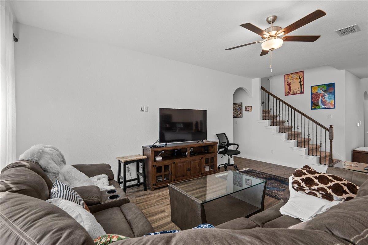 12202 Perritos Pl Property Photo 18