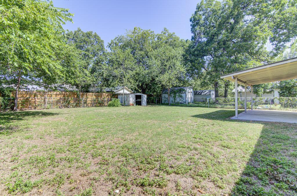 8406 Burrell Dr Property Photo 20