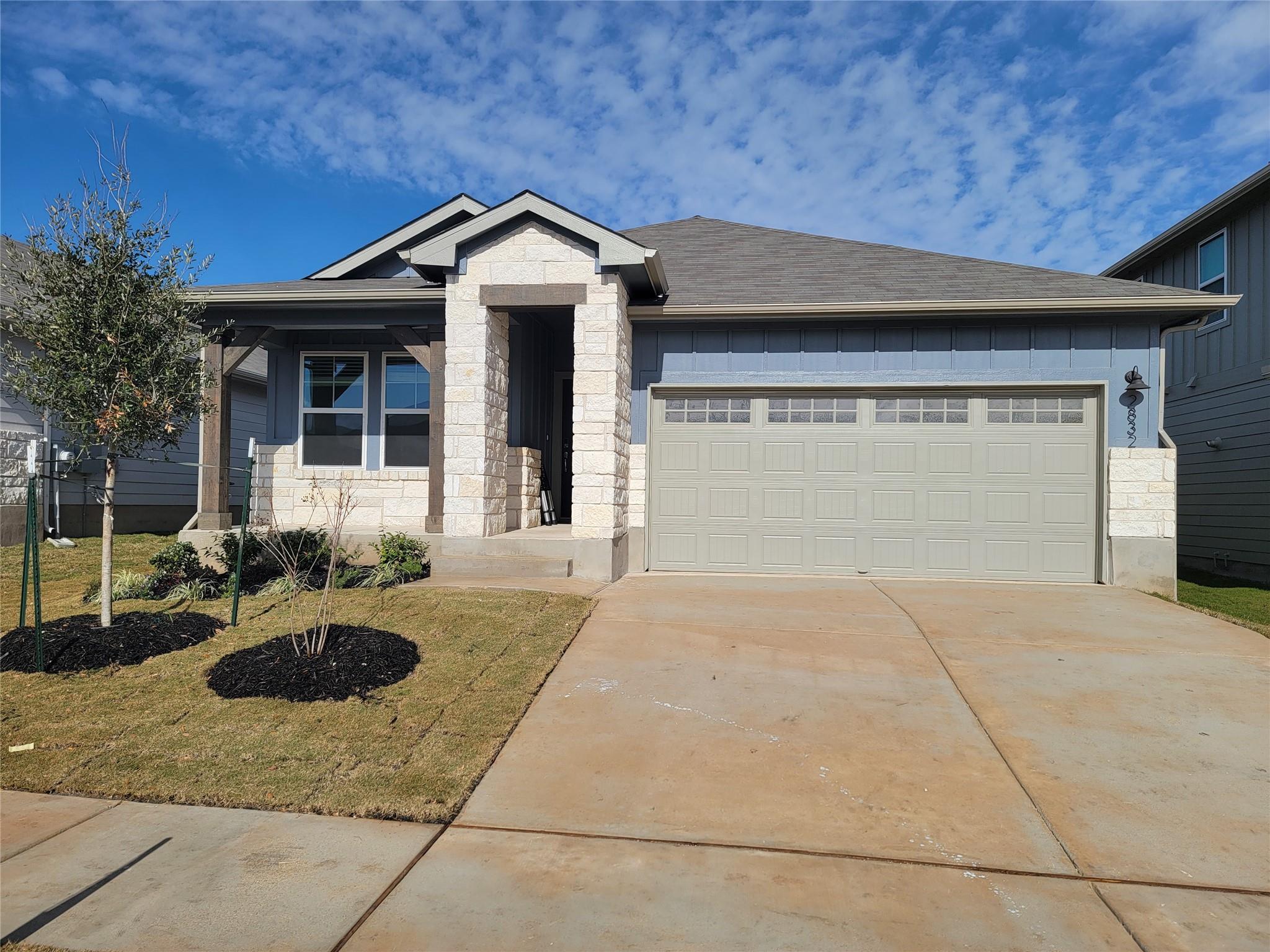 2832 Moyer Ln Property Photo 1