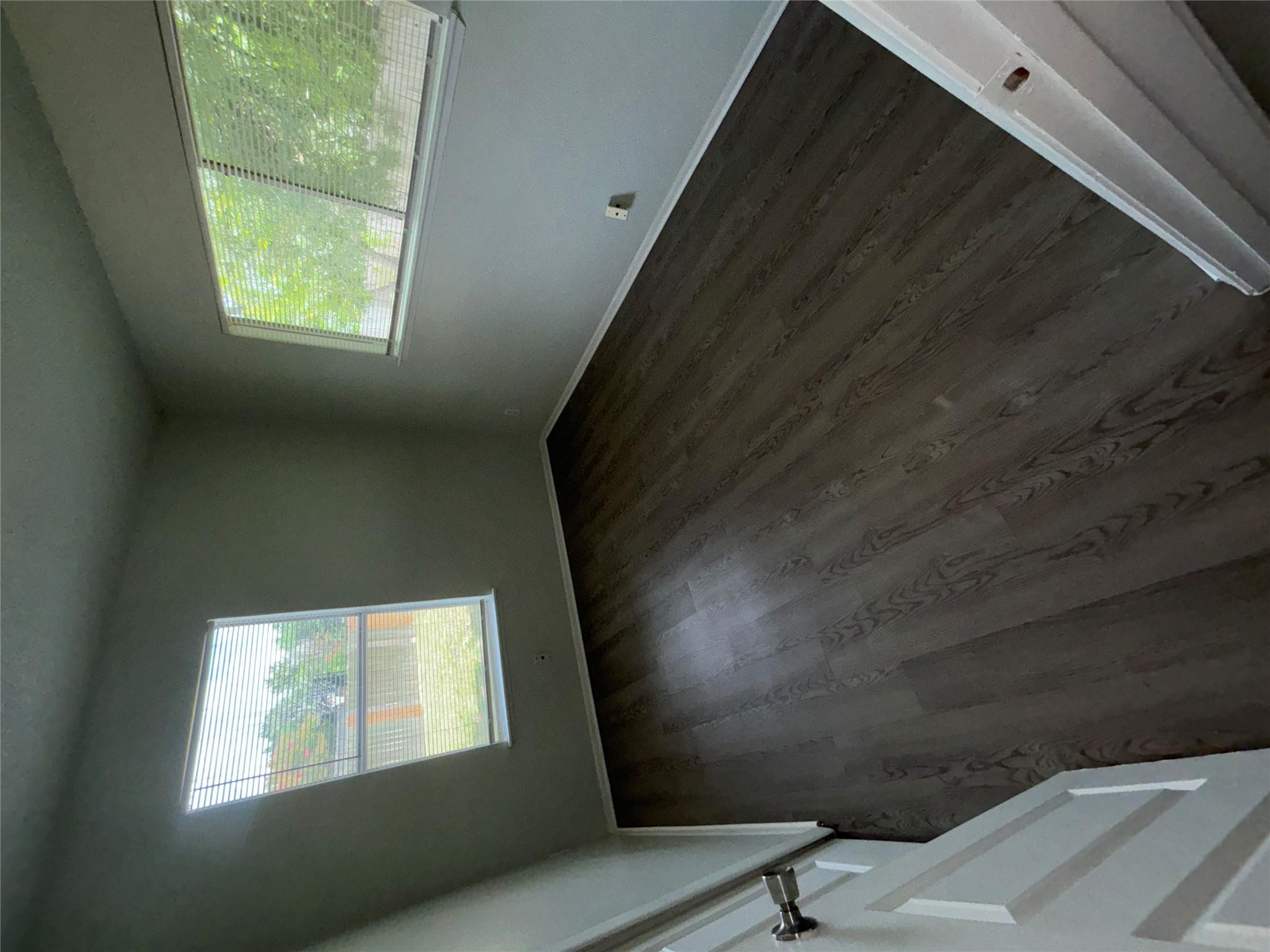5905 Cherry Loop Property Photo 10