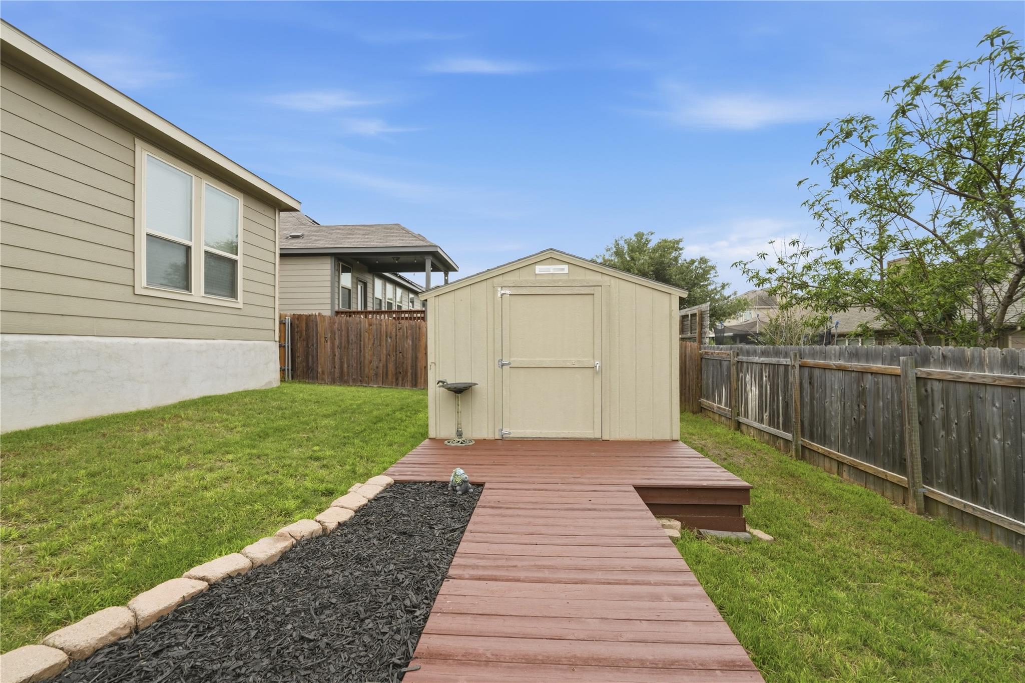 167 Limonite Ln Property Photo 33