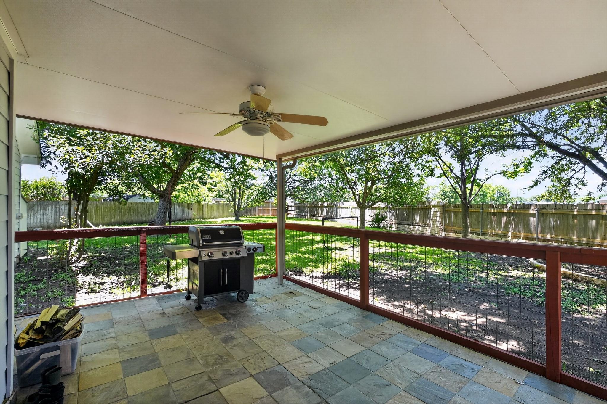 300 N Carriage Hills Dr Property Photo 26