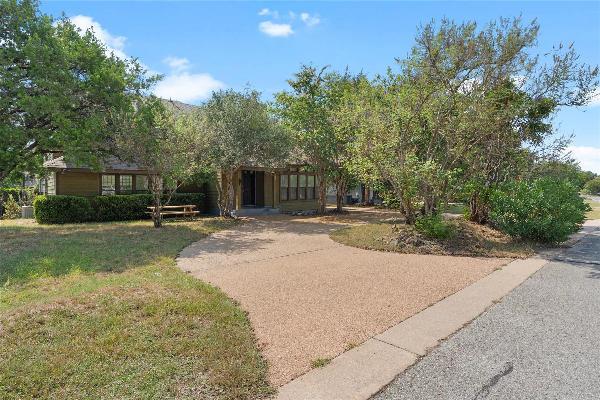 105 N Summit Ridge Dr Property Photo 25