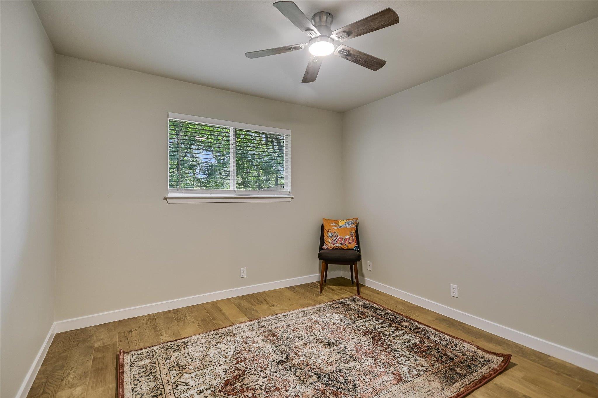 4902 Duval Rd #h1 Property Photo 14