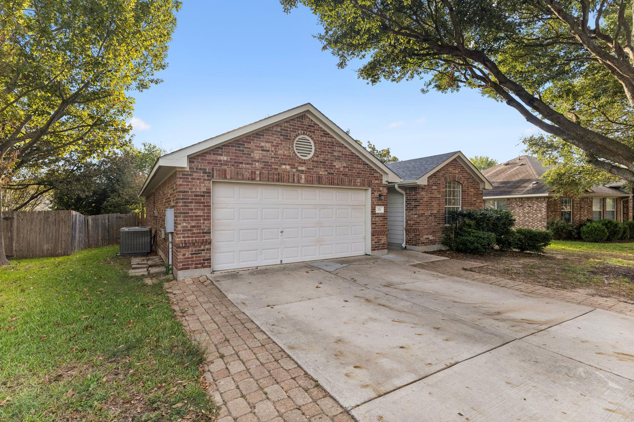 271 Bluestem St Property Photo 2