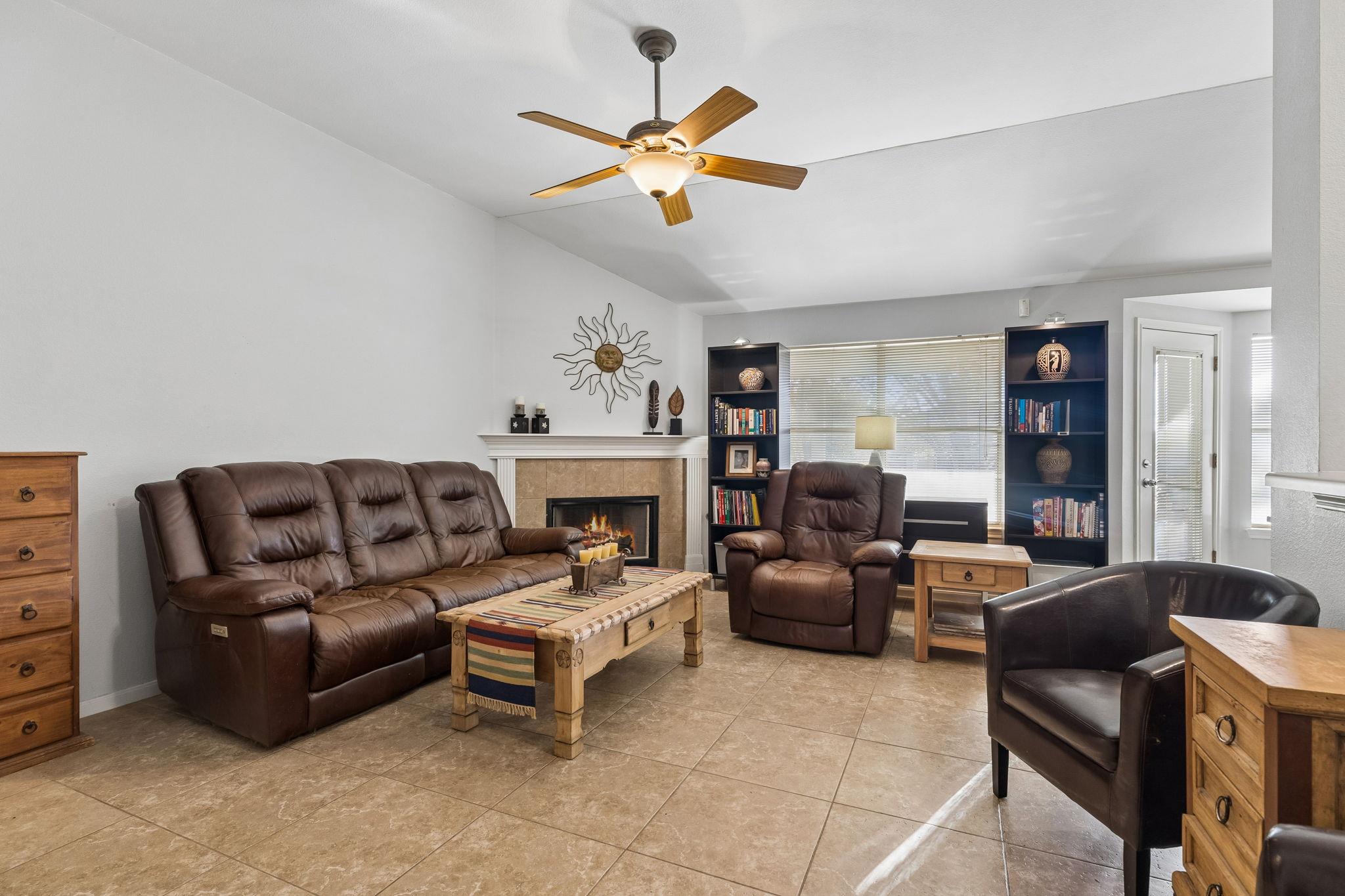 271 Bluestem St Property Photo 12