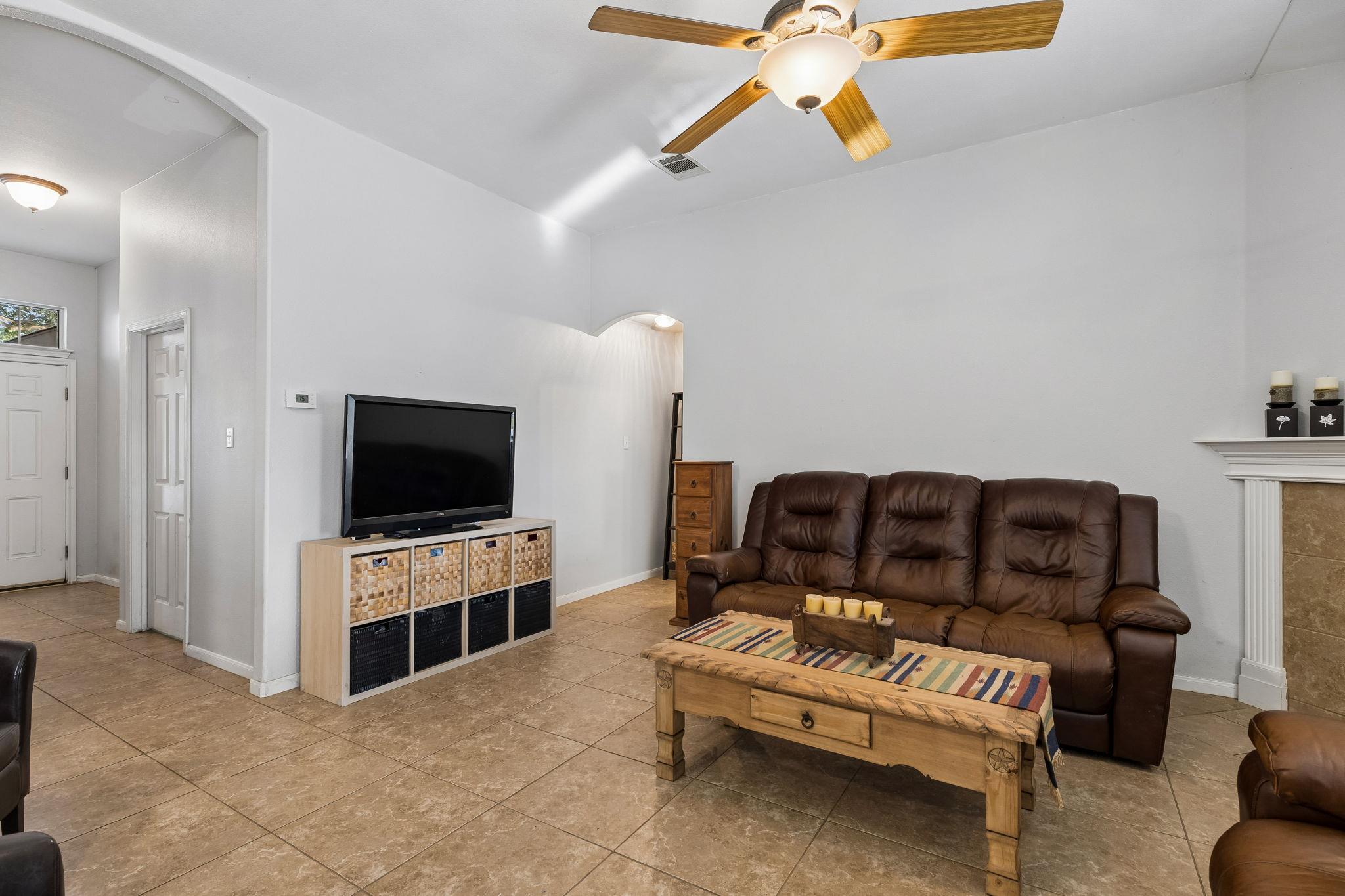 271 Bluestem St Property Photo 13
