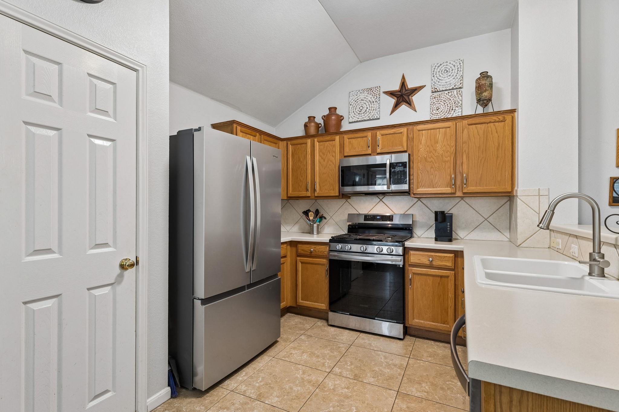 271 Bluestem St Property Photo 19