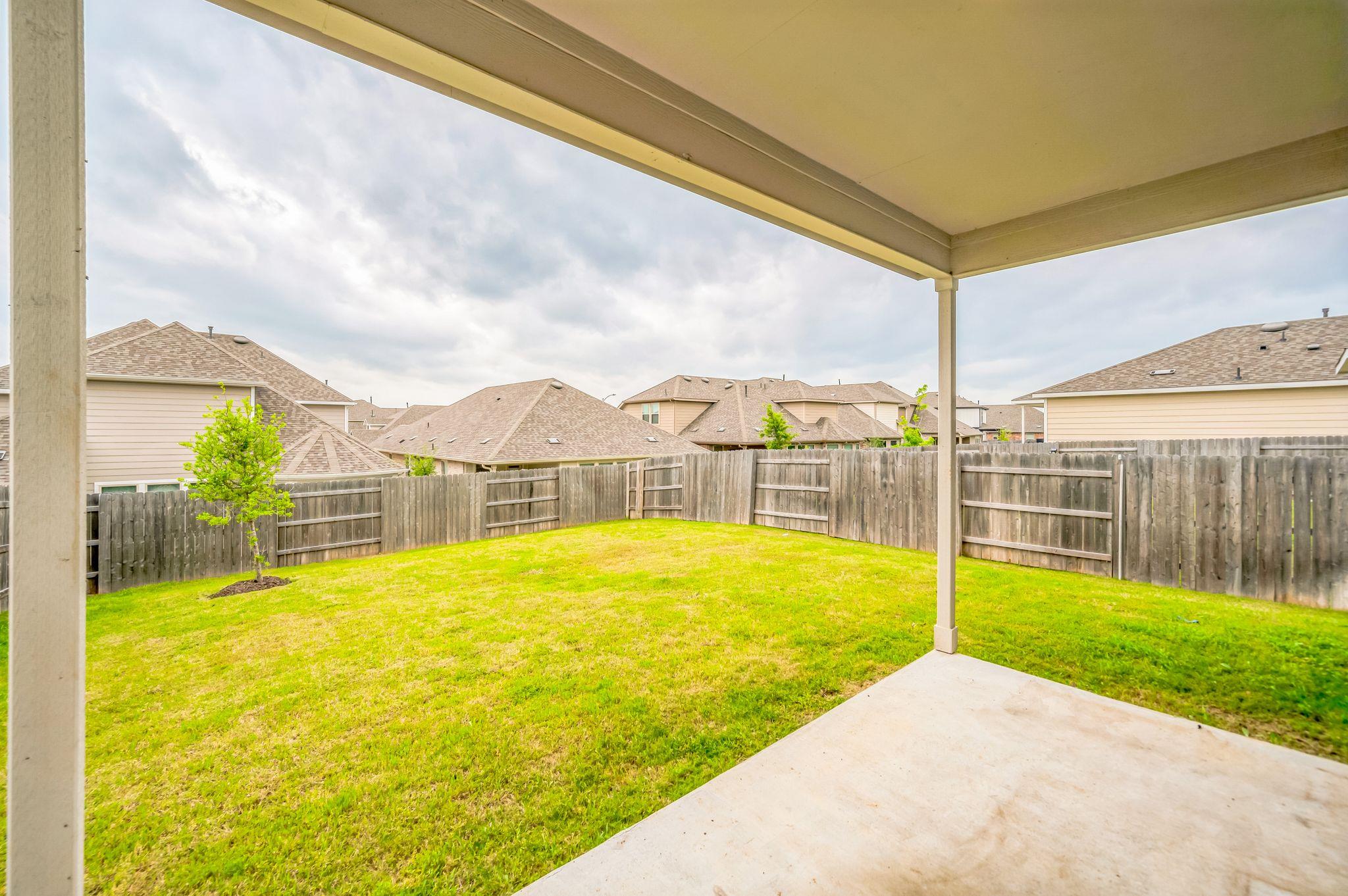 10401 American Paint Way Property Photo 20