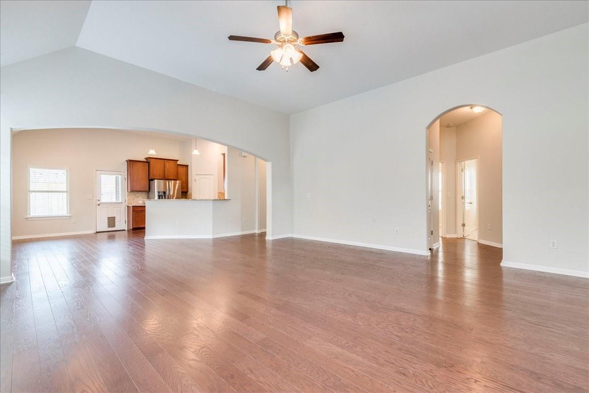 13000 Alans Way Property Photo 4