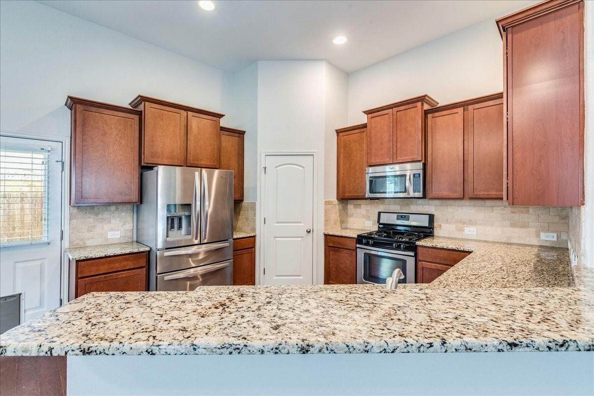13000 Alans Way Property Photo 8