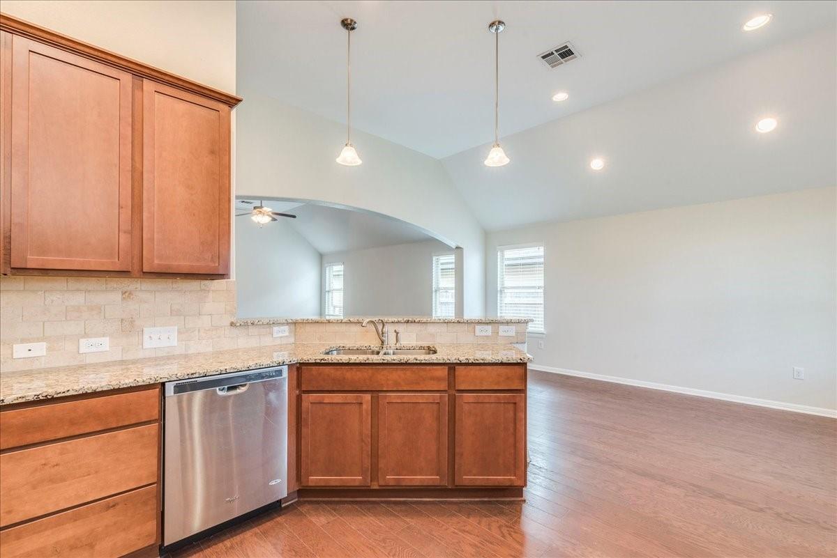 13000 Alans Way Property Photo 10