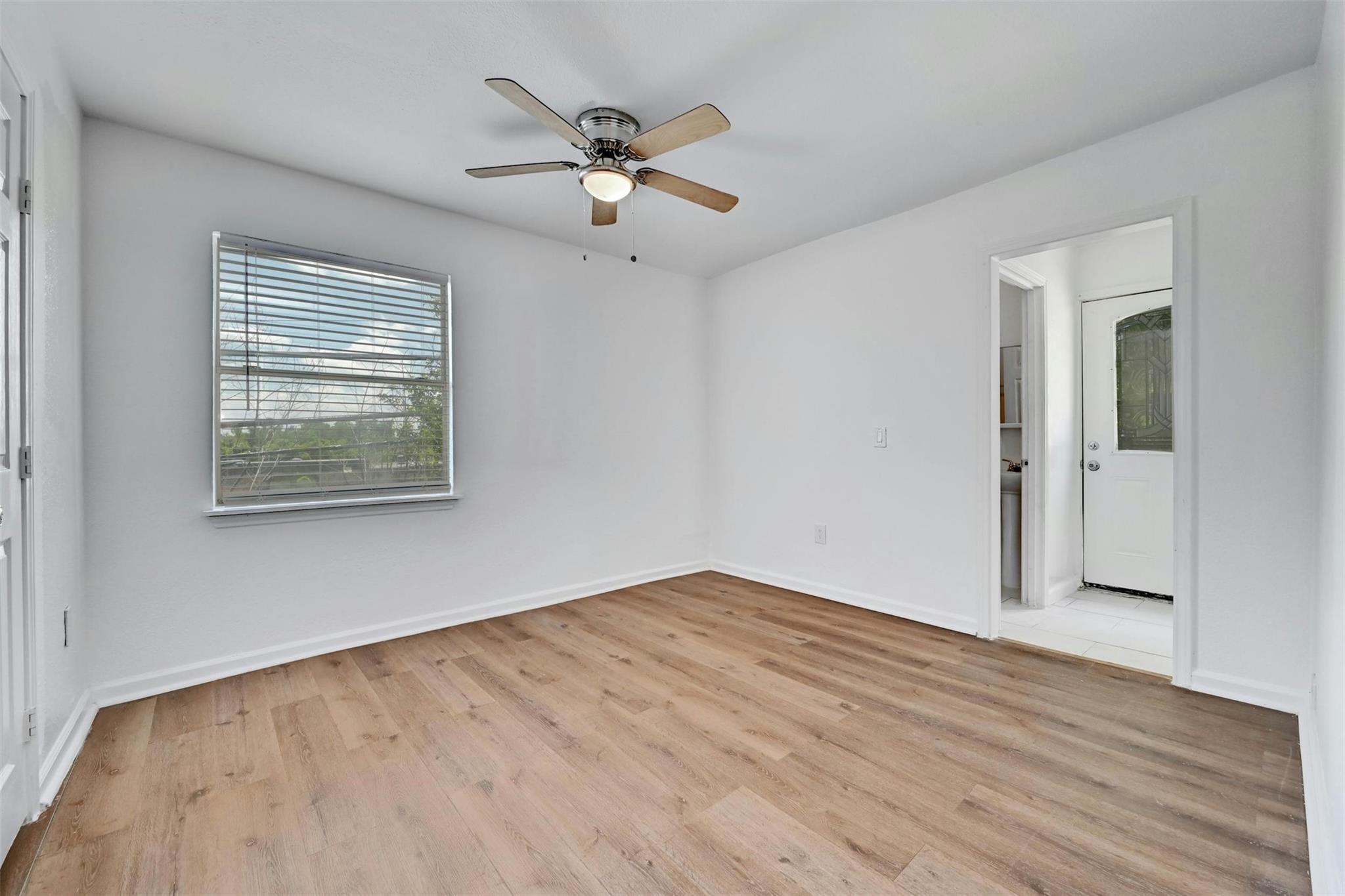 1200 Walnut Ave Property Photo 17