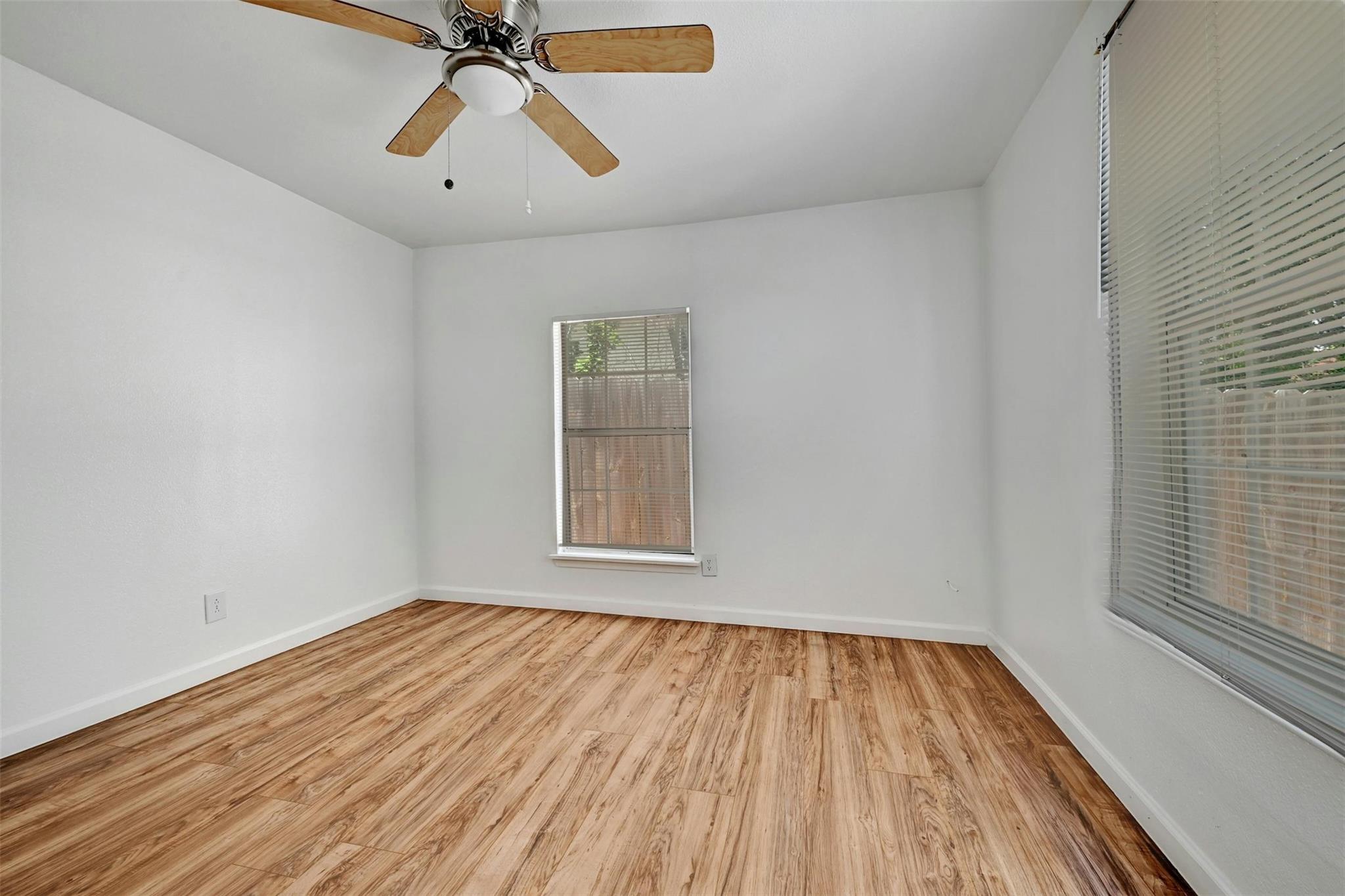 1200 Walnut Ave Property Photo 22