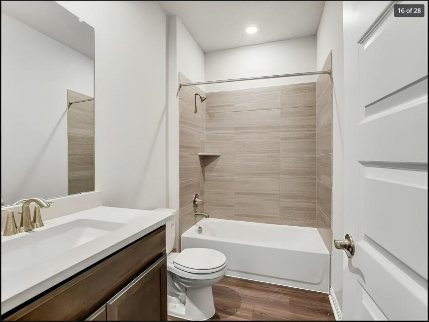 109 Fairmeadow Downs Dr Property Photo 17