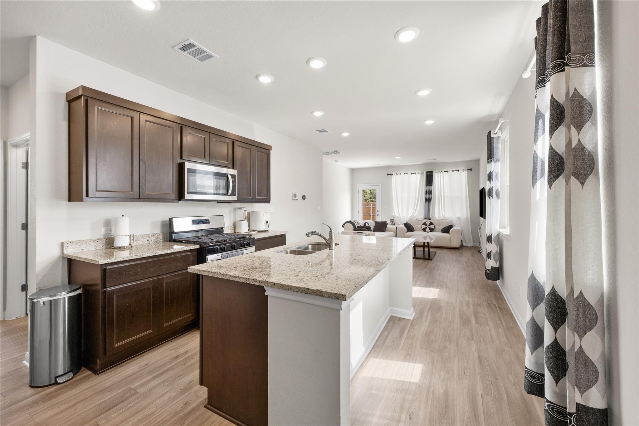 4776444 Property Photo 3