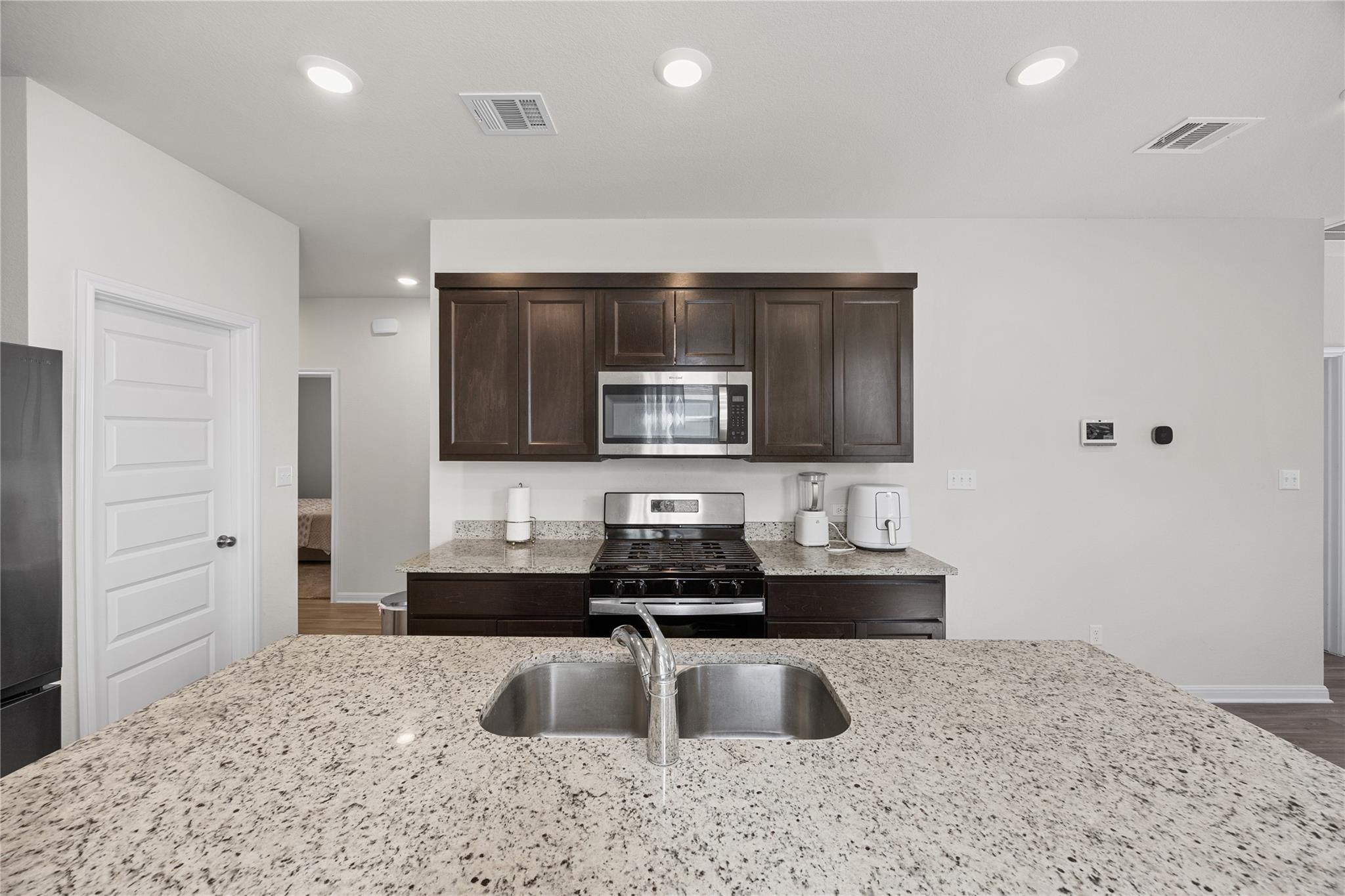 4776444 Property Photo 4