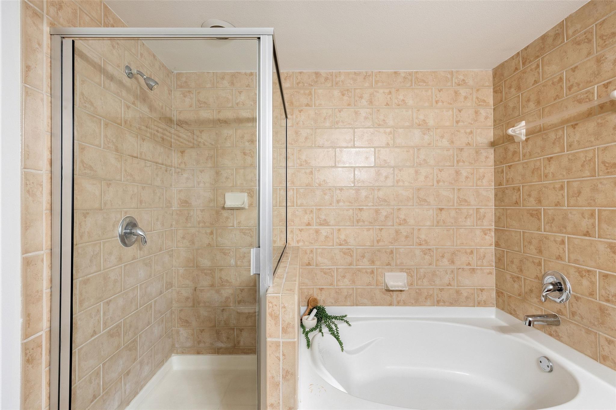 54 Rainey St #502 Property Photo 18