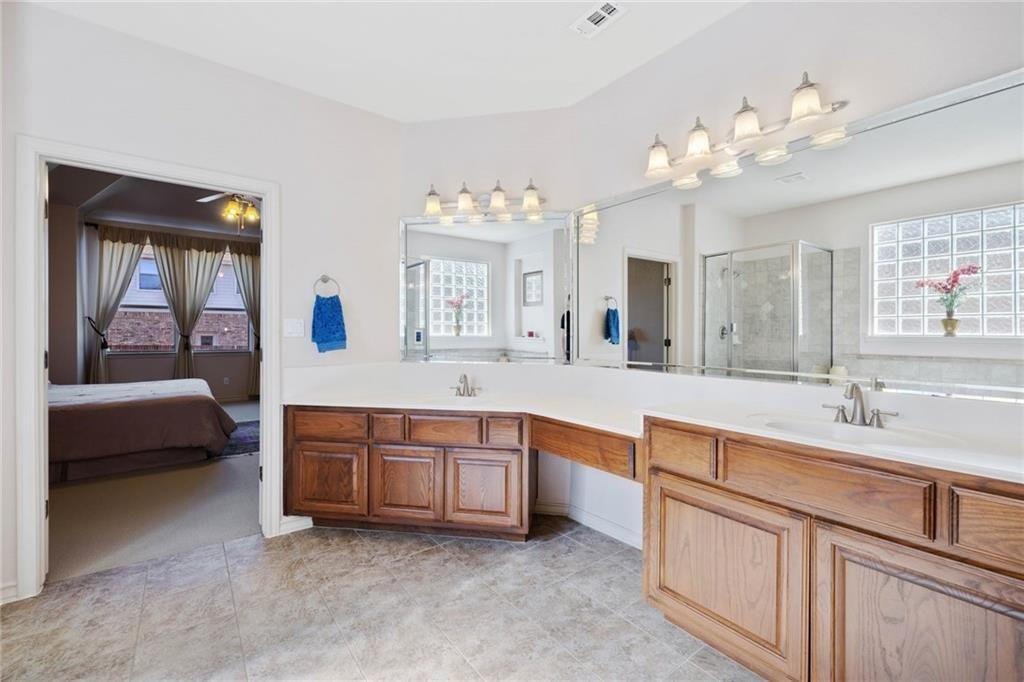 601 Riley Trl Property Photo 16