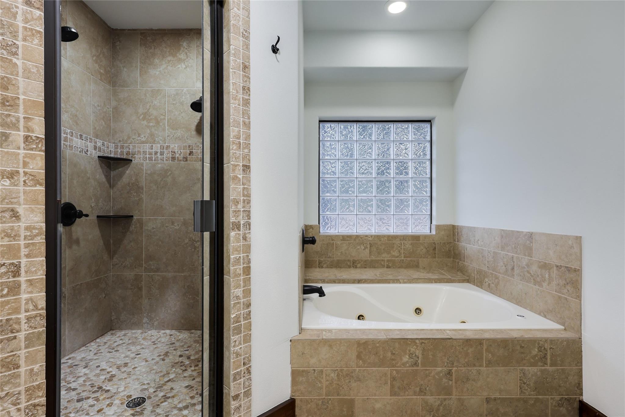116 Apache Trl Property Photo 13
