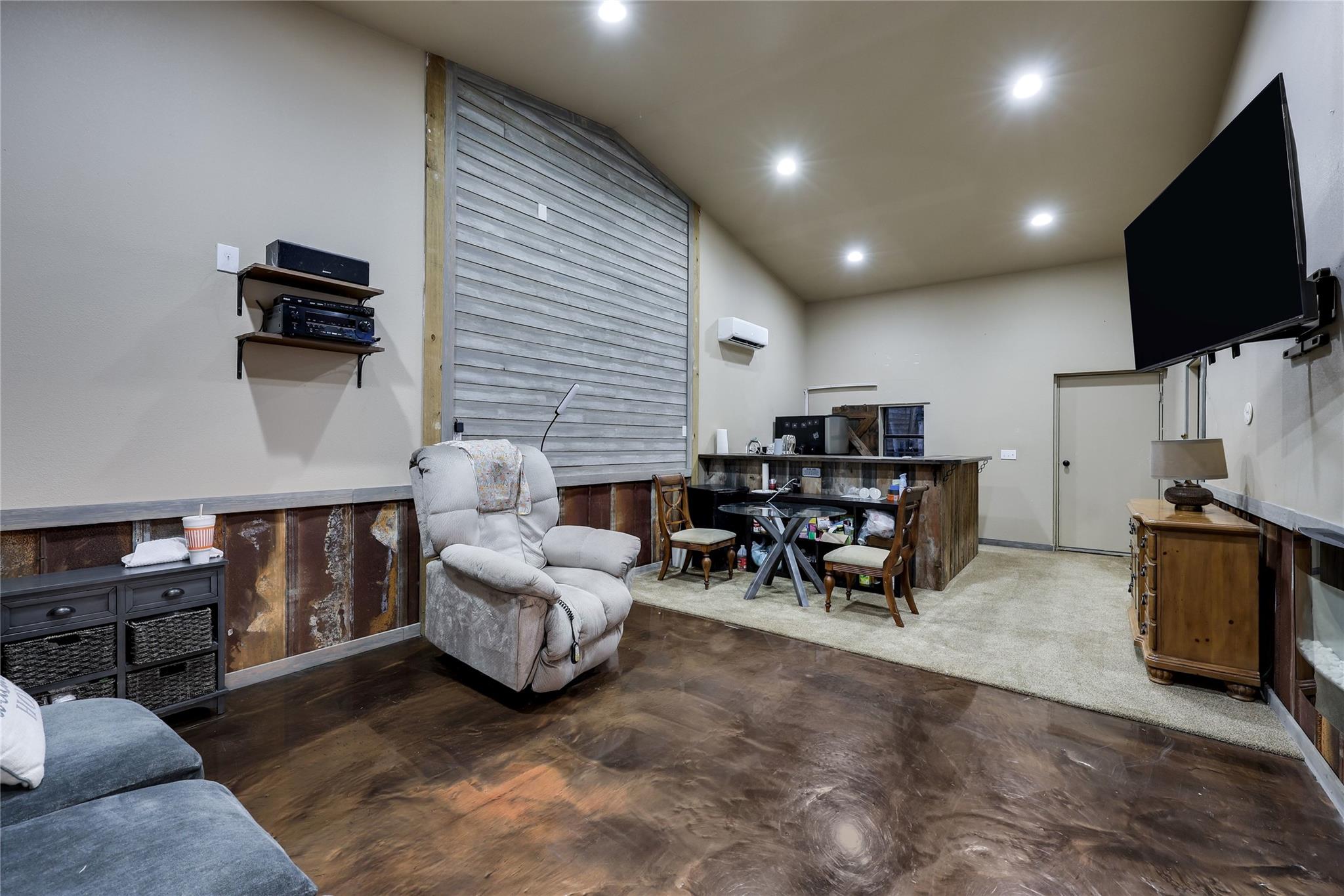 116 Apache Trl Property Photo 26