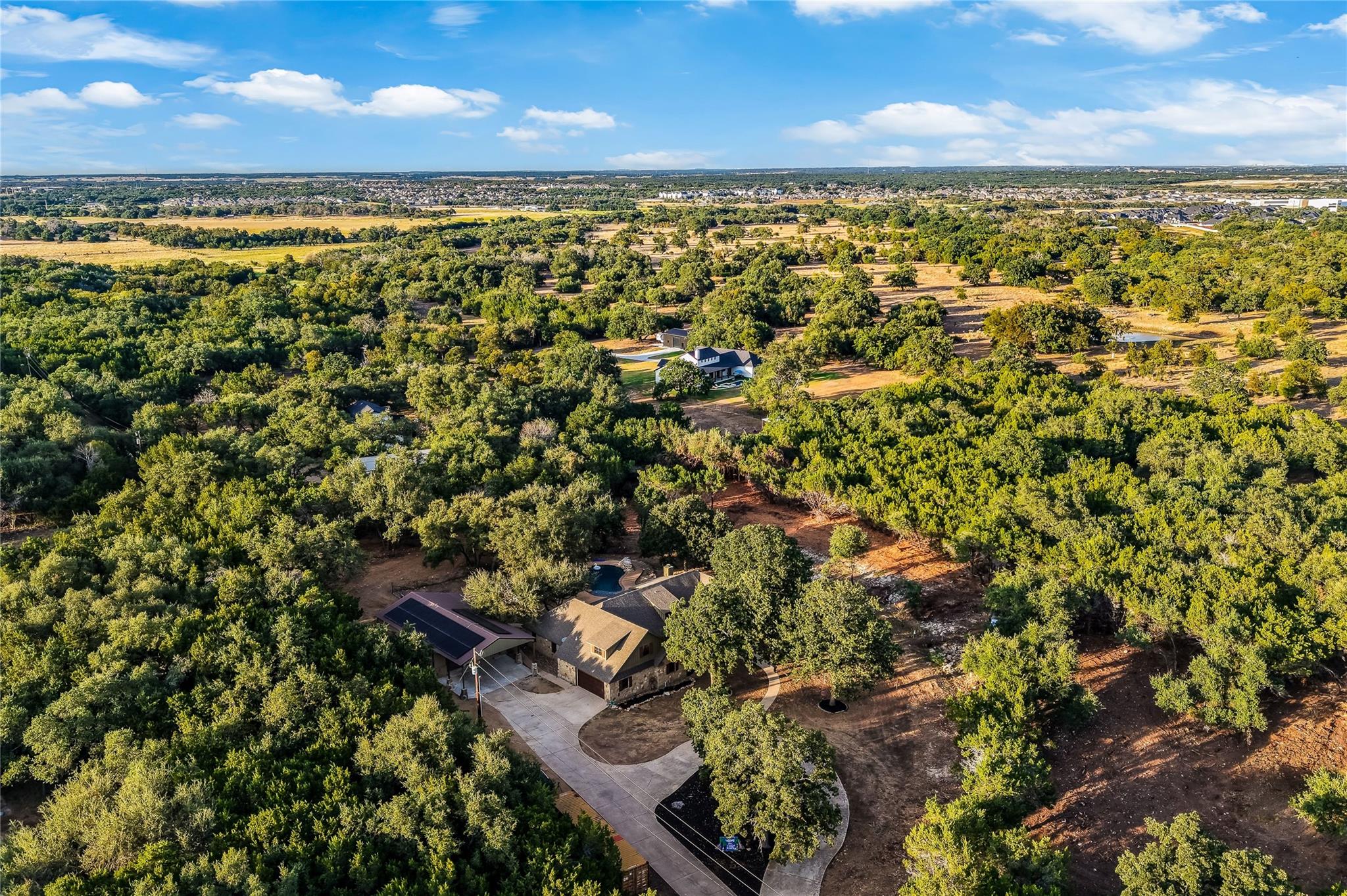 116 Apache Trl Property Photo 39