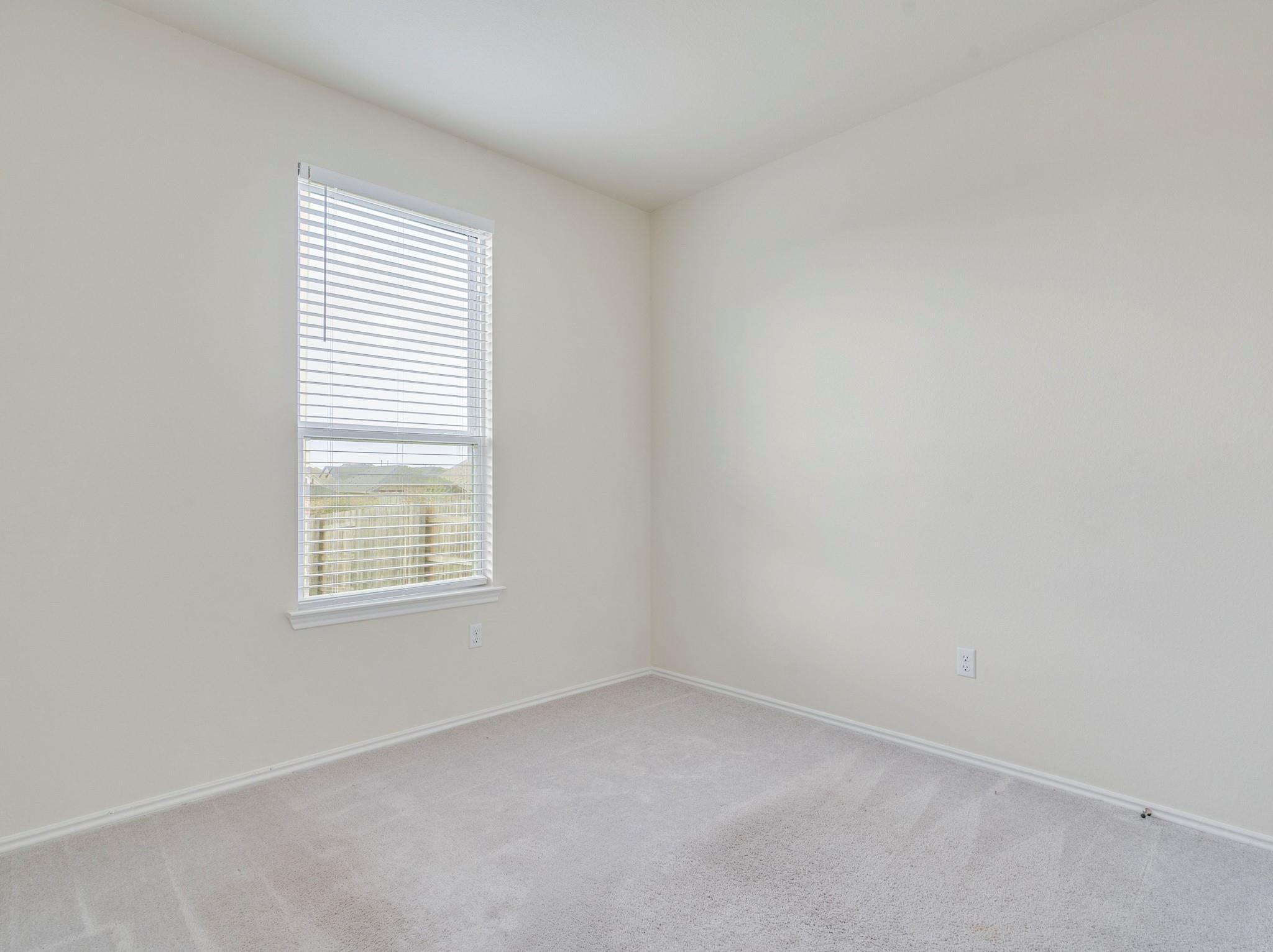 453 Tree Nut Loop Property Photo 10