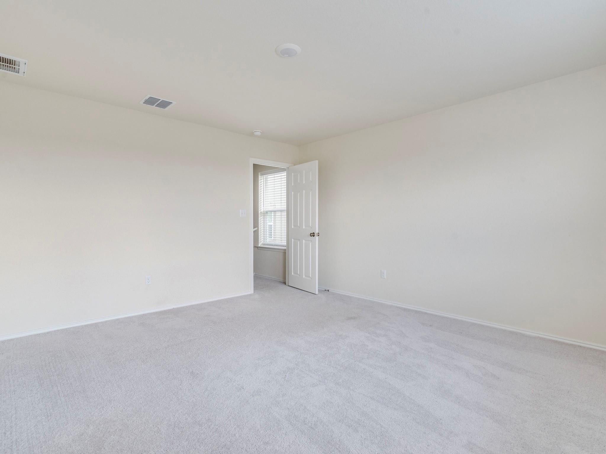 453 Tree Nut Loop Property Photo 17