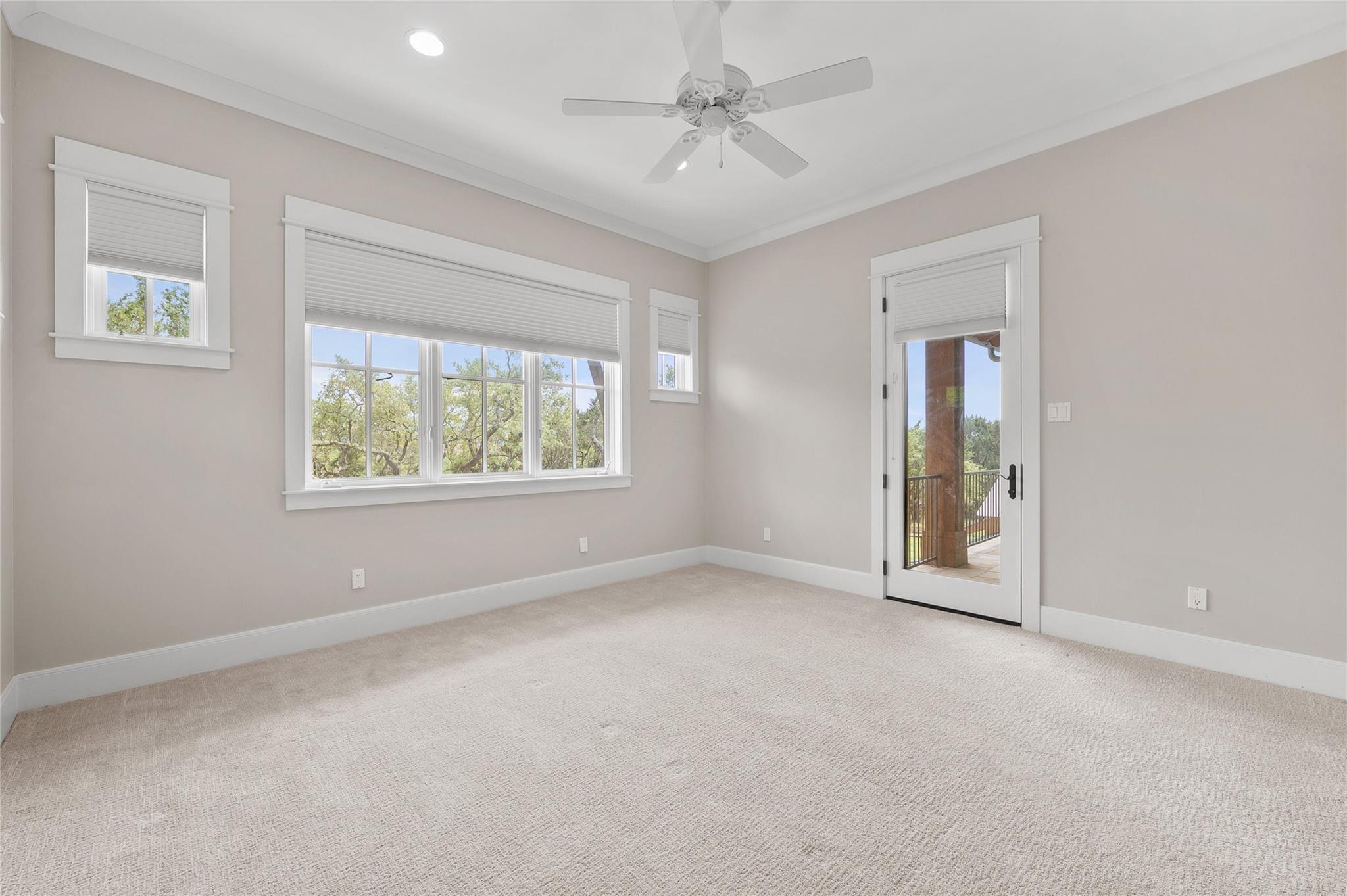 16009 Pontevedra Pl Property Photo 15