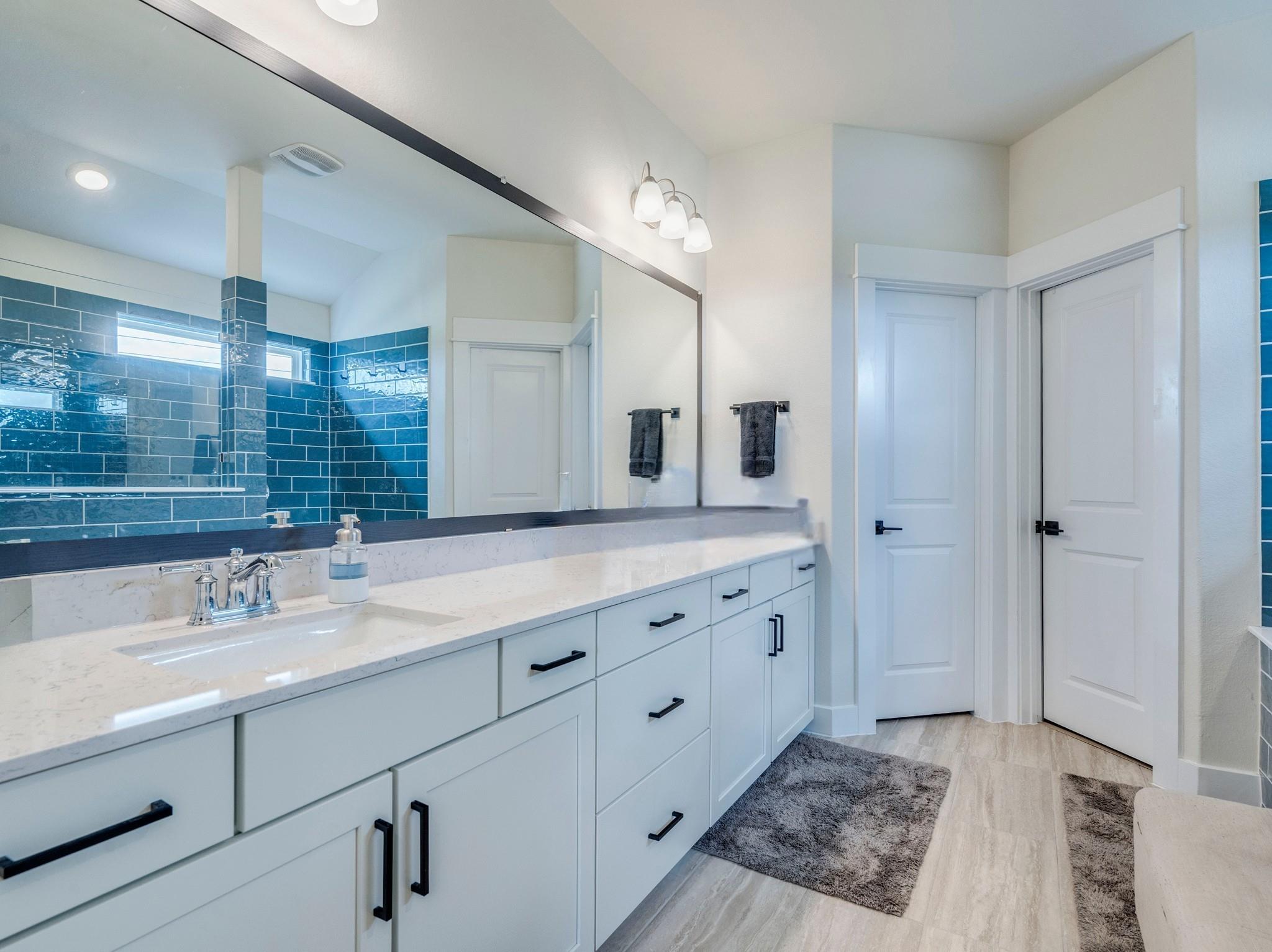 297 Tree Nut Loop Property Photo 15