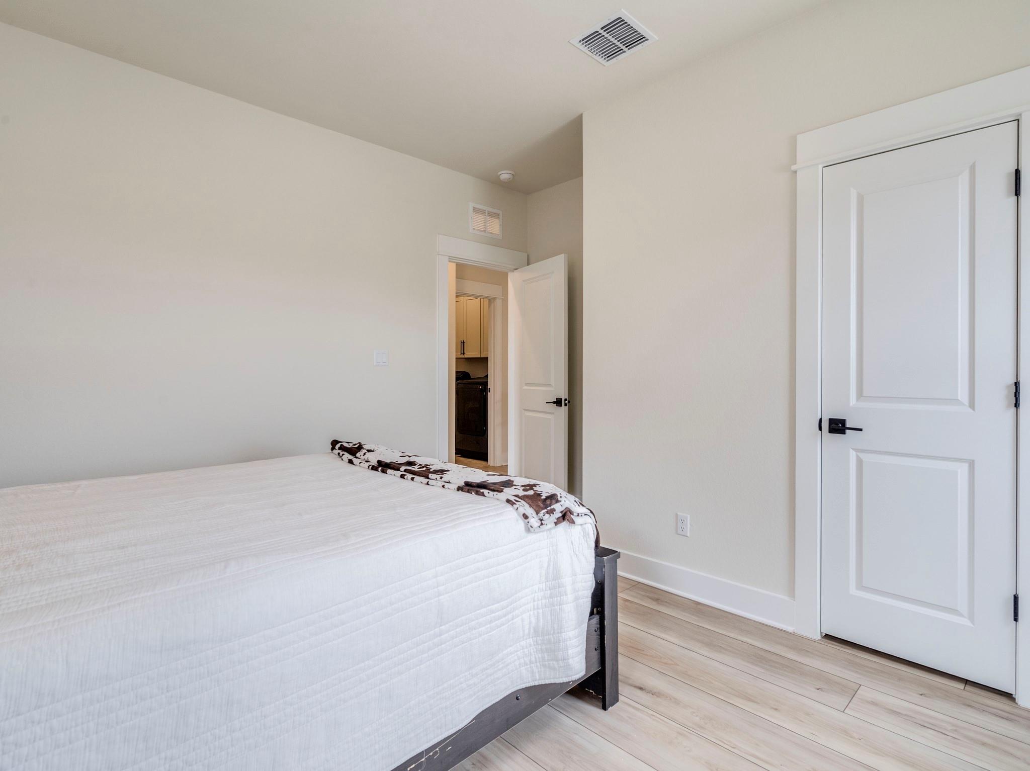 297 Tree Nut Loop Property Photo 18