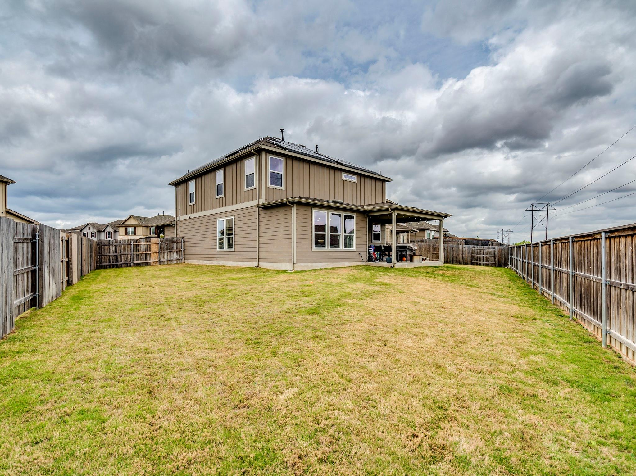 297 Tree Nut Loop Property Photo 22