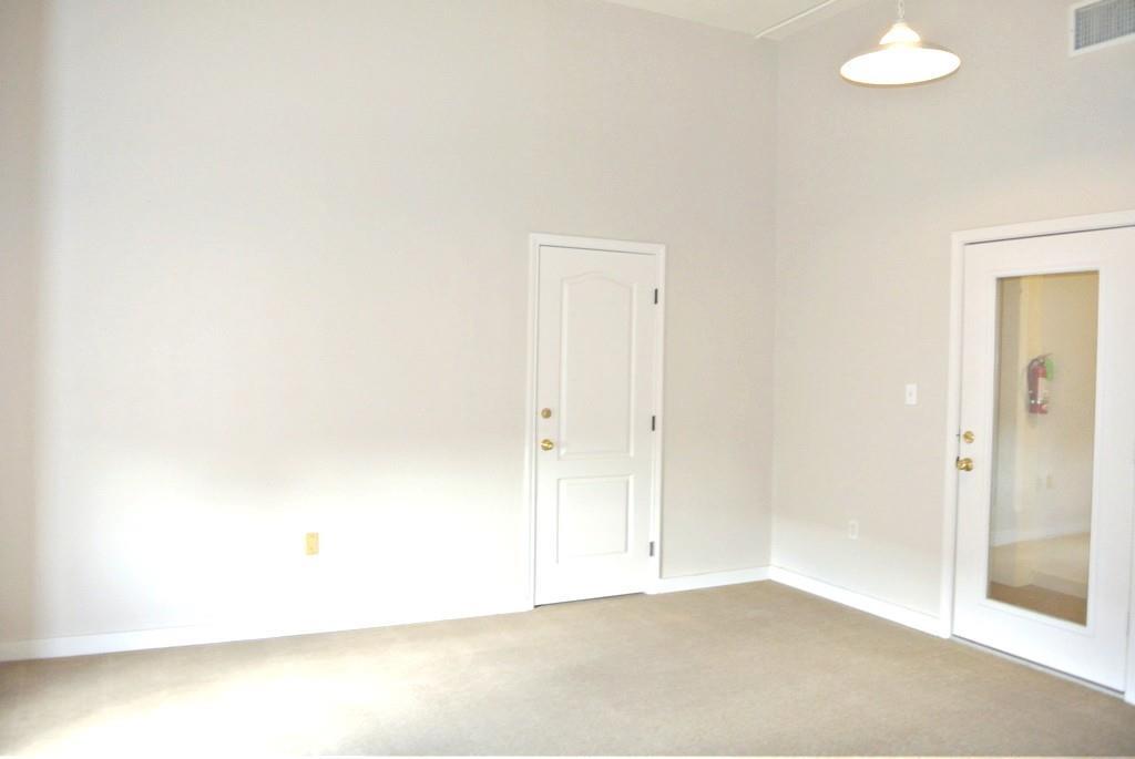 2 Depot Sq #c Property Photo 1