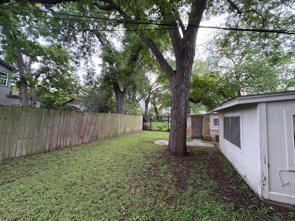 1101 Holly St #1 Property Photo 21