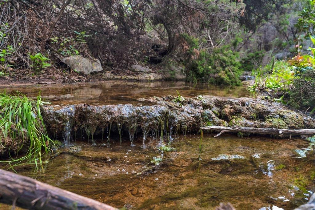 502 Grace Ln Property Photo 3