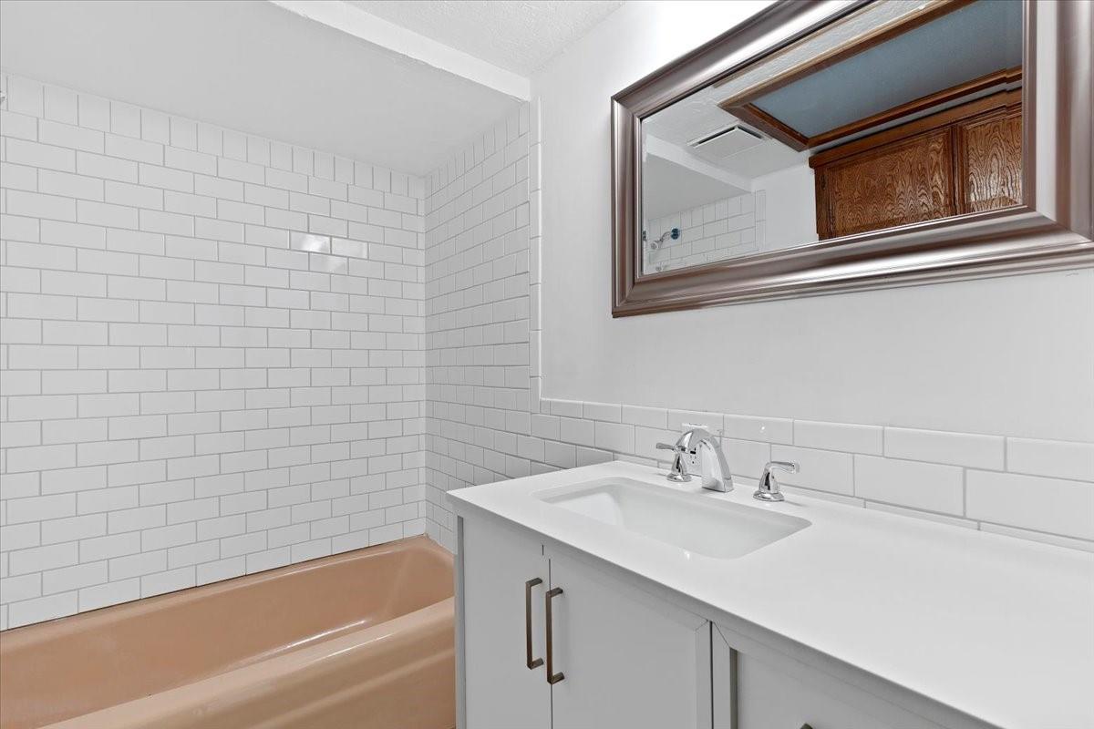 502 Grace Ln Property Photo 27