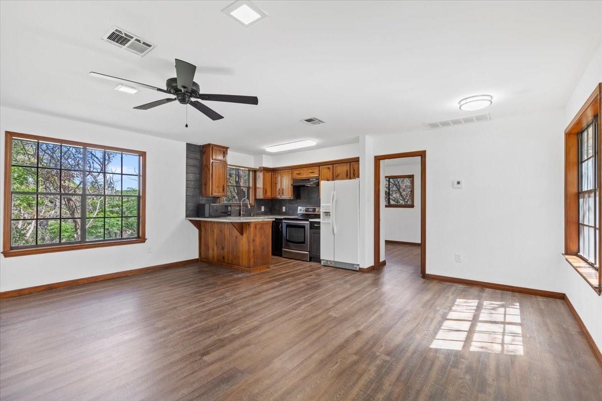 502 Grace Ln Property Photo 29