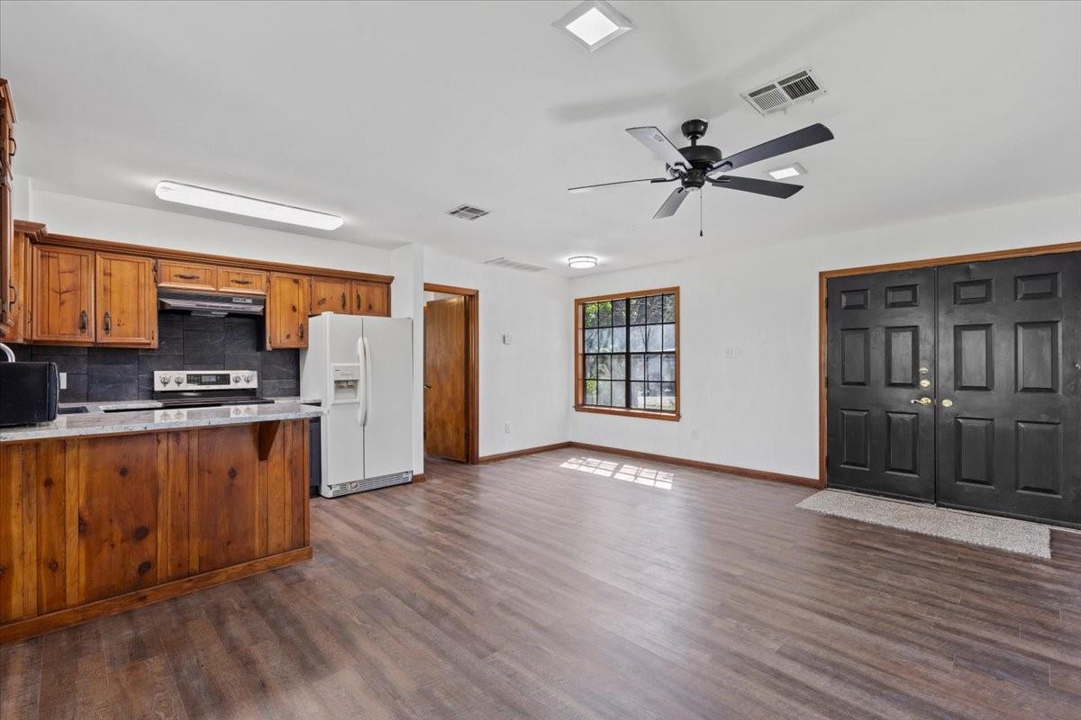 502 Grace Ln Property Photo 30