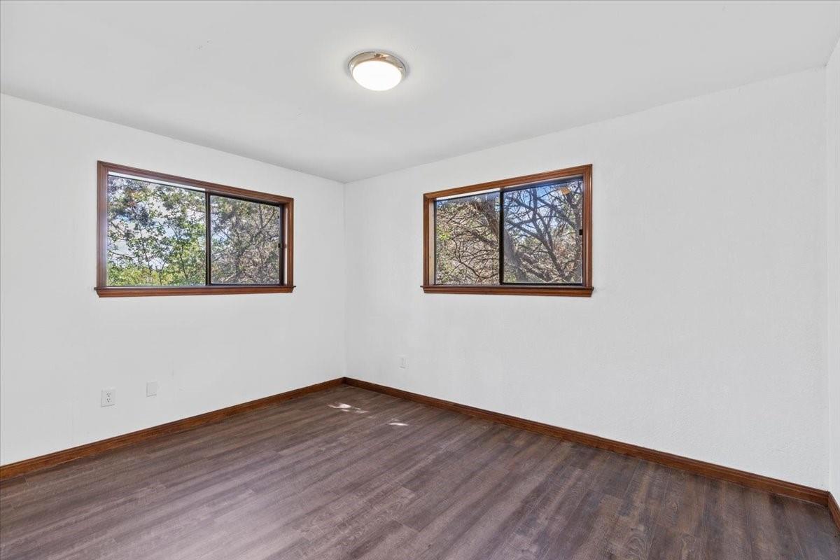 502 Grace Ln Property Photo 32