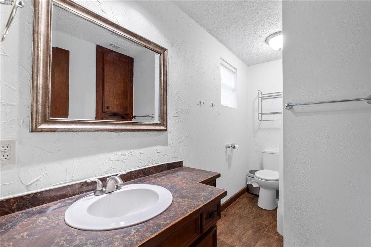 502 Grace Ln Property Photo 39