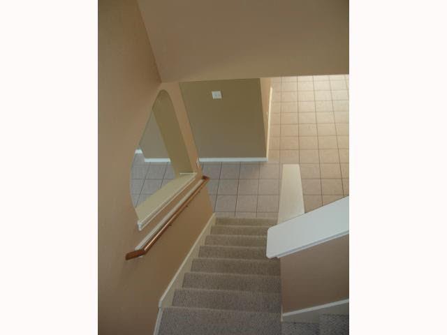 2306 Hayfield Sq Property Photo 9