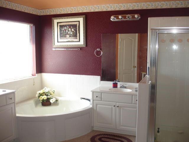 2306 Hayfield Sq Property Photo 10