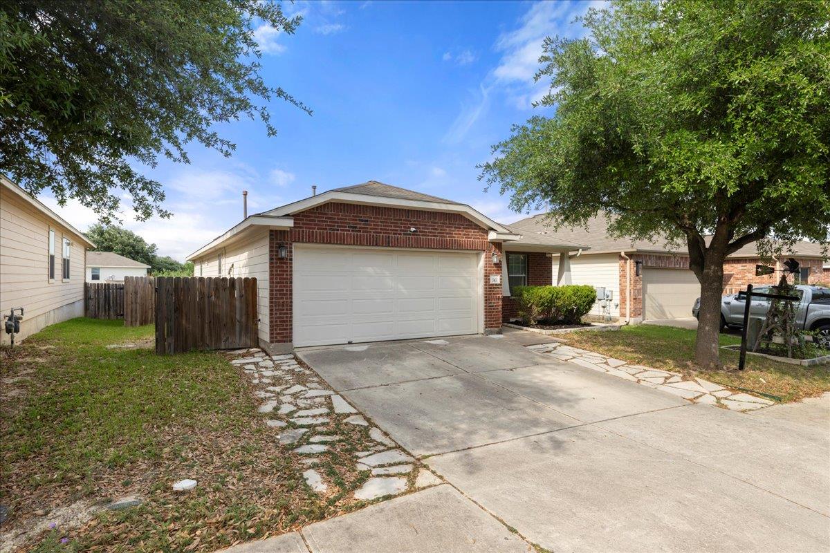 747 Reliance Dr Property Photo 1