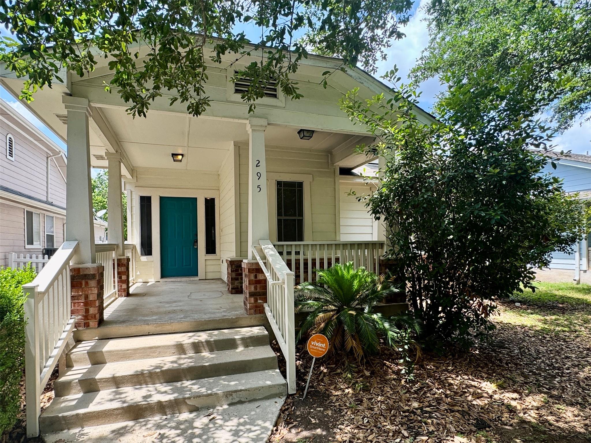 295 Strawn Property Photo