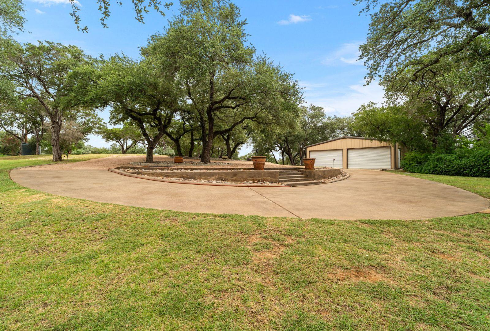 129 Jewel Ln Property Photo 10