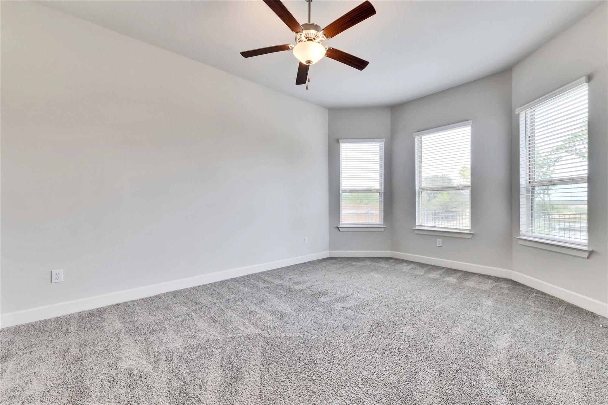 12616 Stanford Dr Property Photo 11