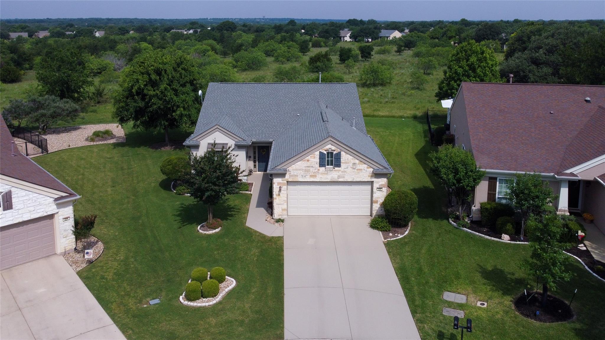 332 Yukon Ter Property Photo