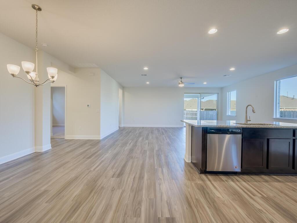 16812 Marcello Dr Property Photo 8