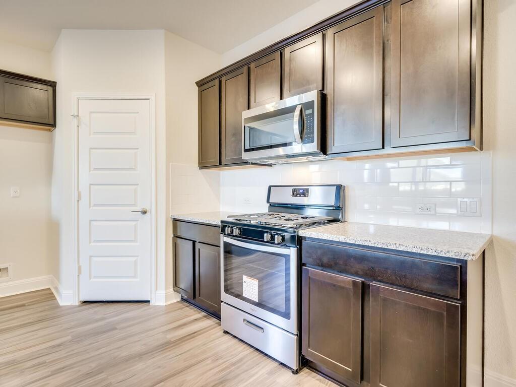 16812 Marcello Dr Property Photo 11