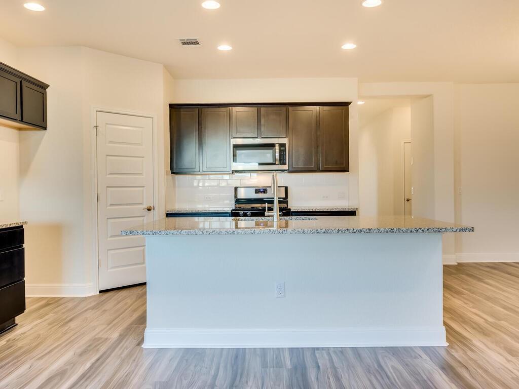 16812 Marcello Dr Property Photo 13